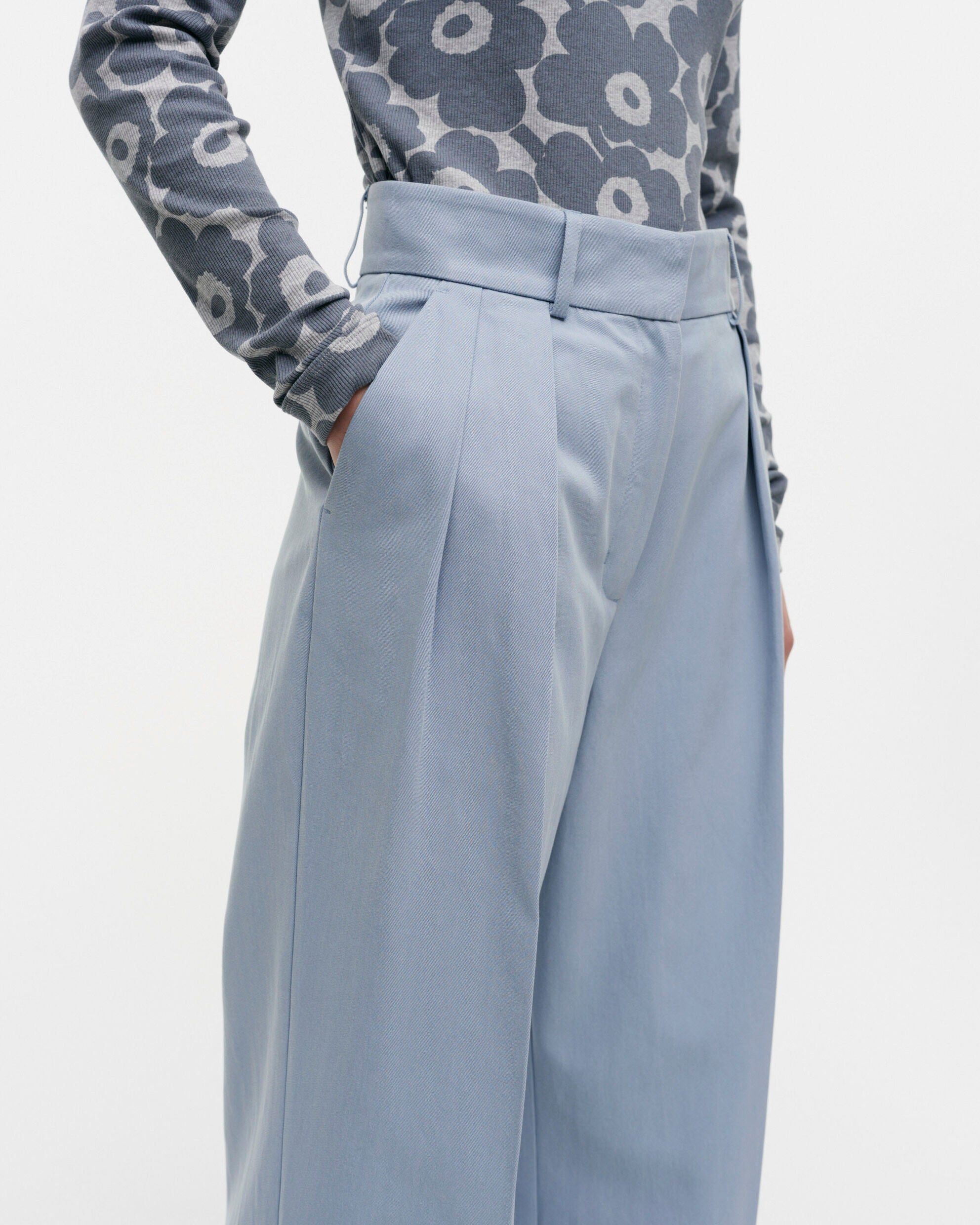 Solid Atlantti Pleated Long Trousers