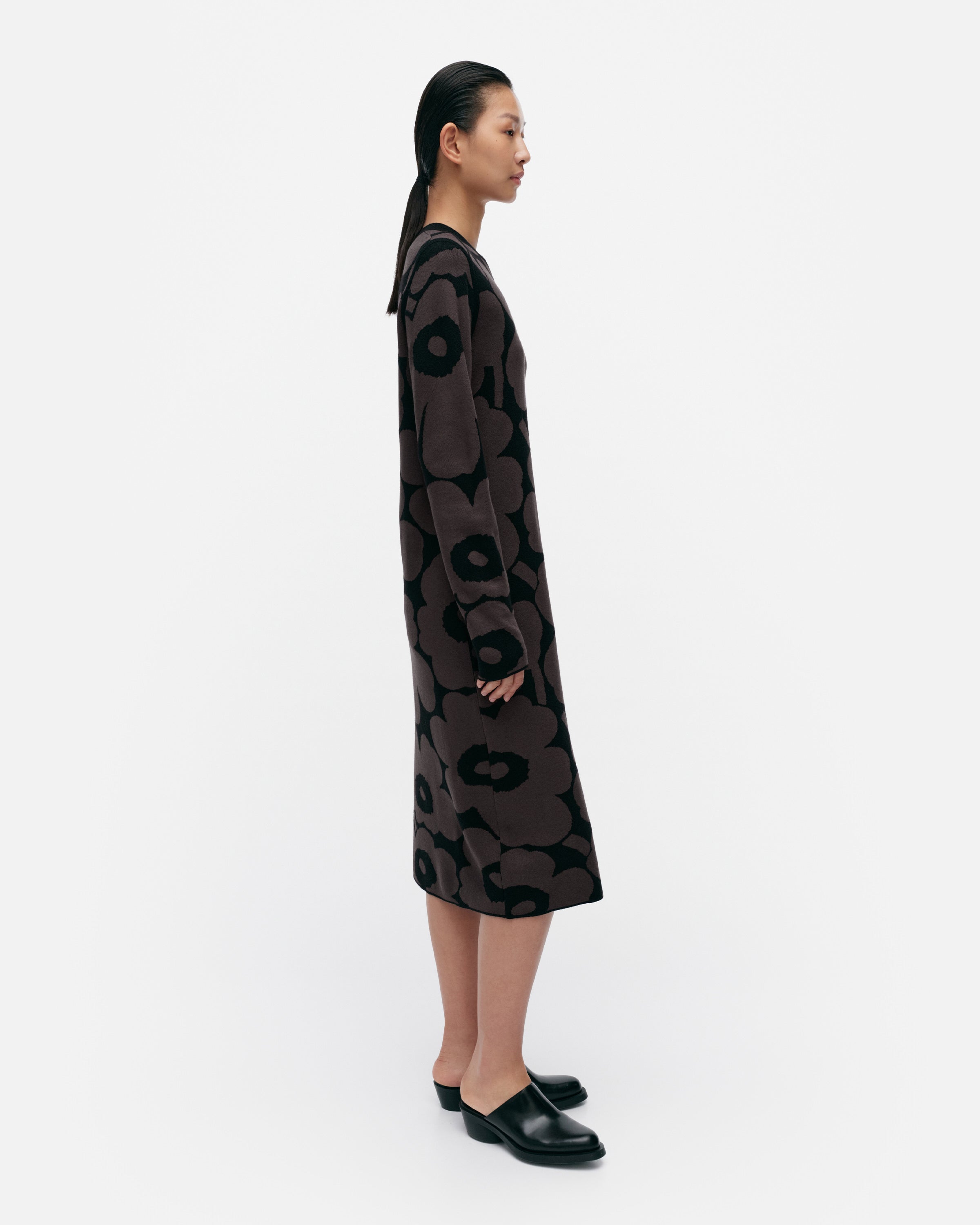 25SS■marimekko■Ennallaan Piirto Unikko ウールニットドレス 25SS□marimekko□Ennallaan Piirto Unikko ウールニットドレス