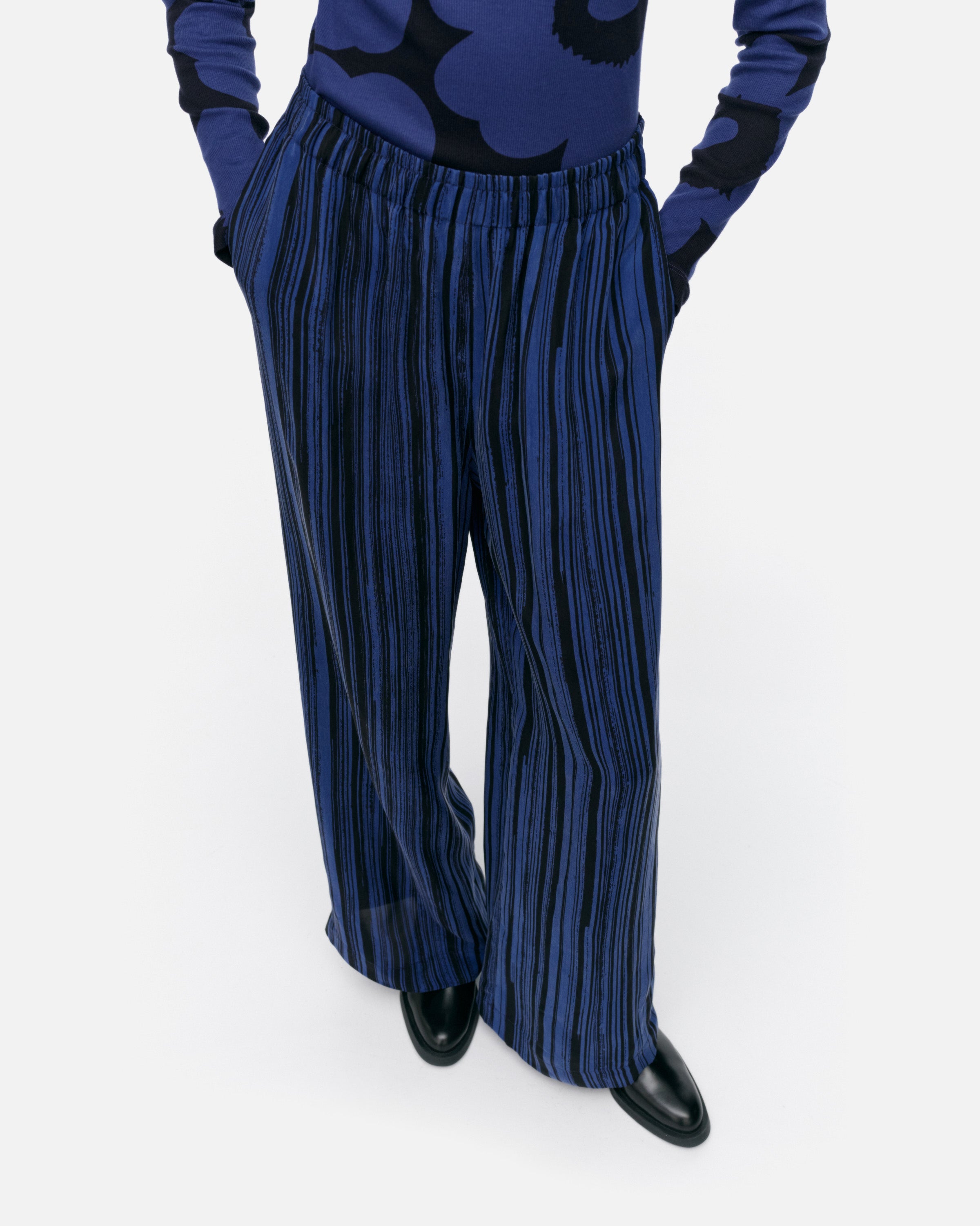 Oanet Siluetti Cupro Trousers