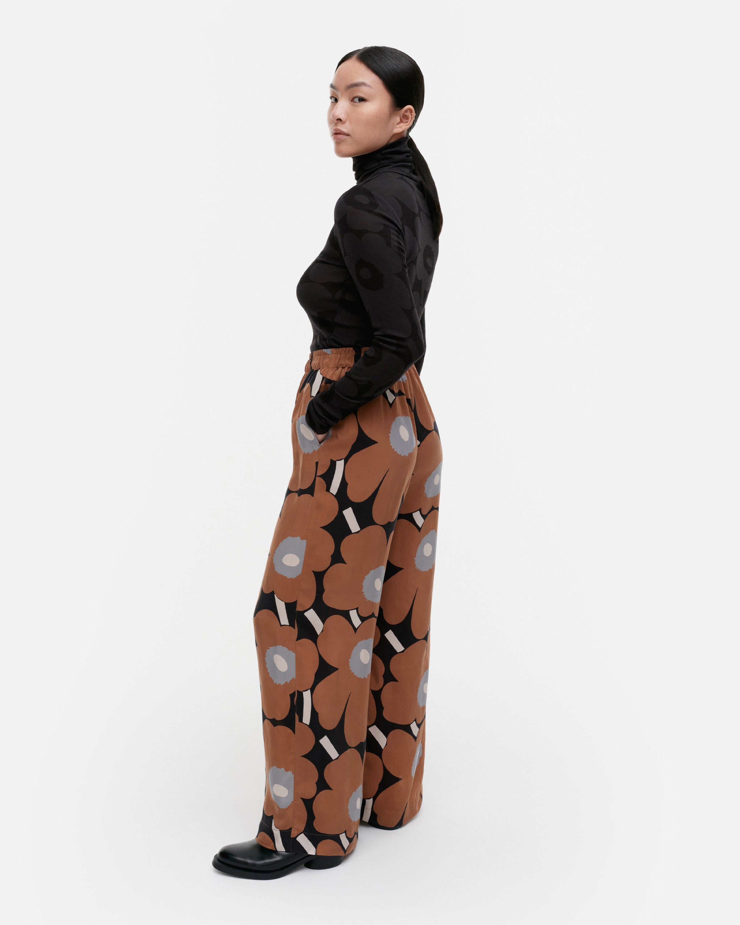 Oanet Unikko Cupro Trousers