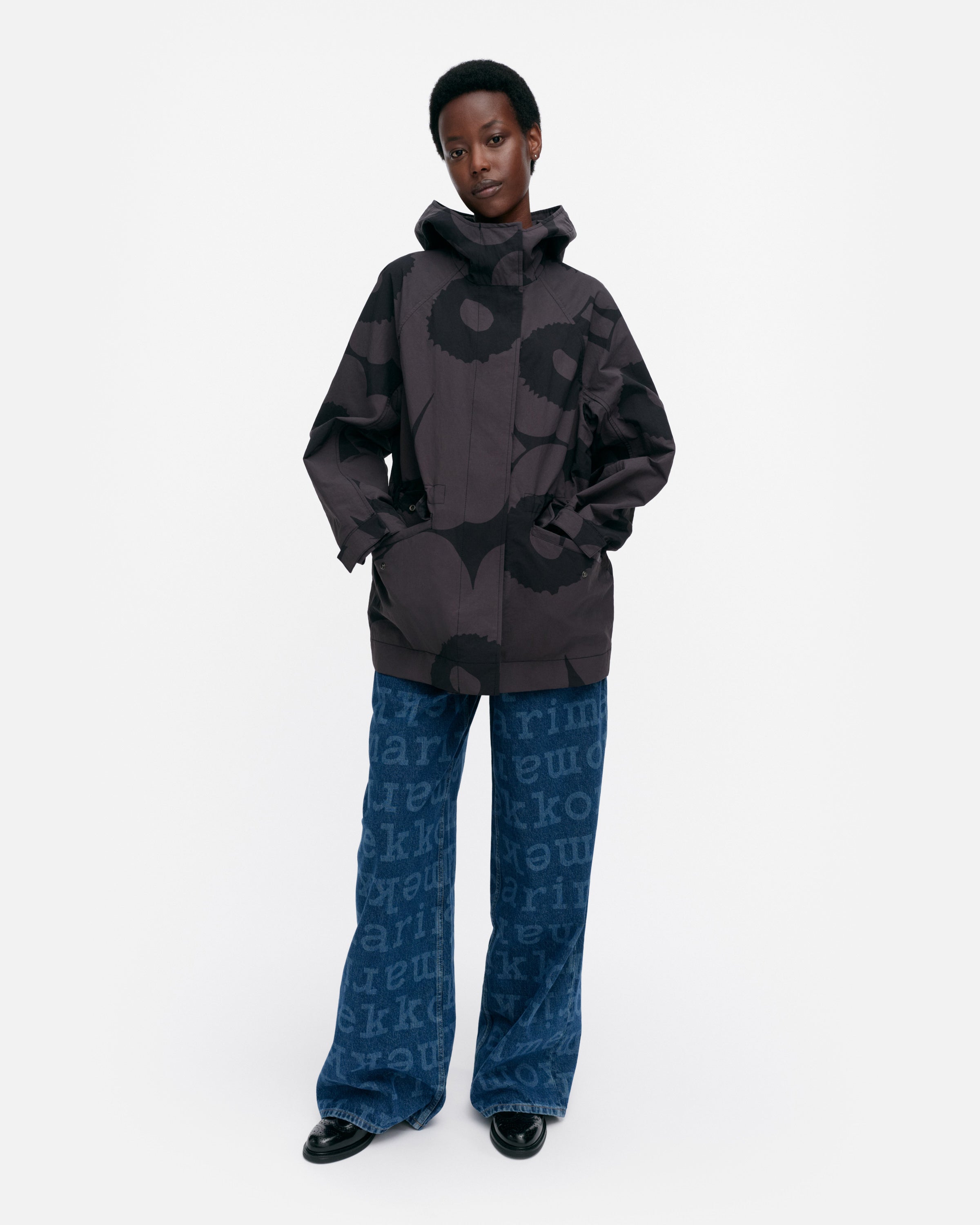 Musteet Unikko Coat 74cm