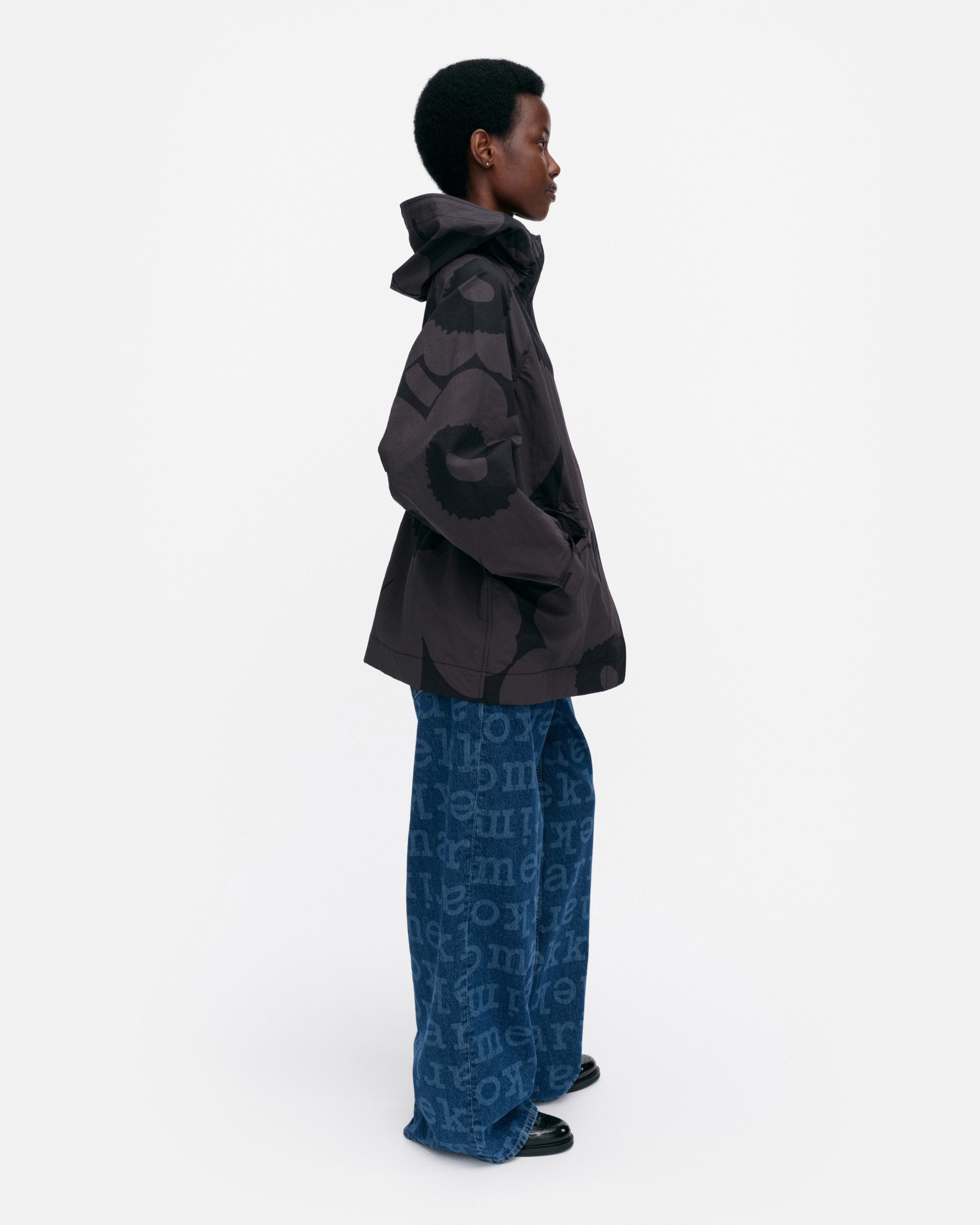 Musteet Unikko Coat 74cm