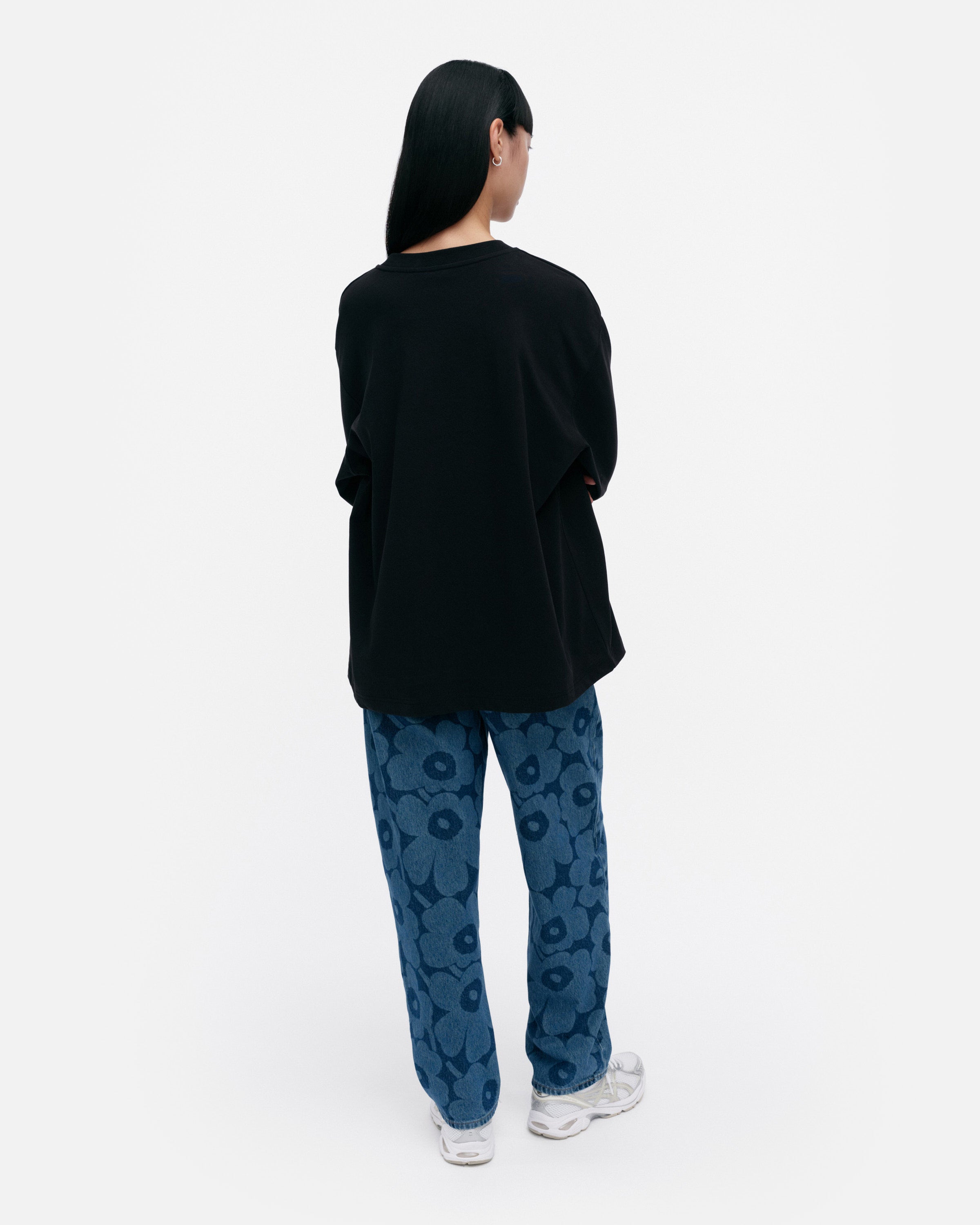 Reunat Logo Placement Kioski Long Sleeve Tee 69cm