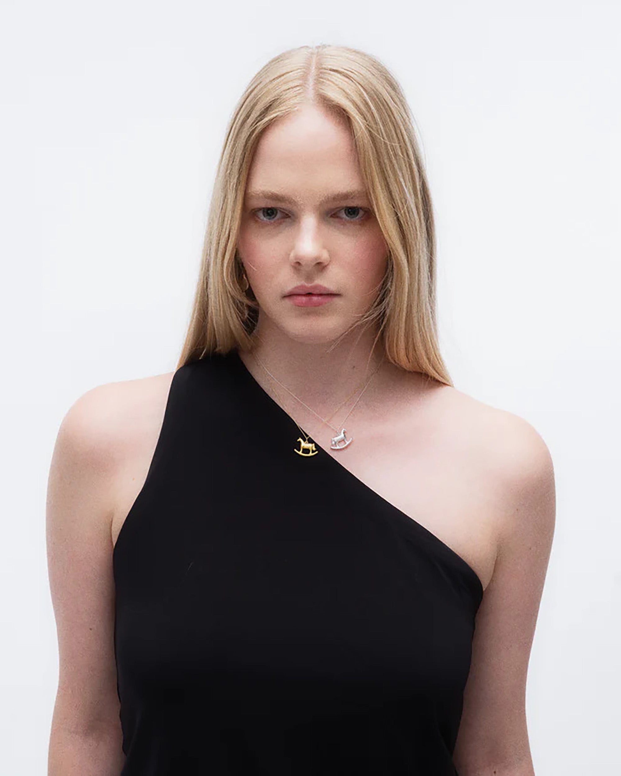 AIDA IMPACT Rocking Horse Silver Necklace