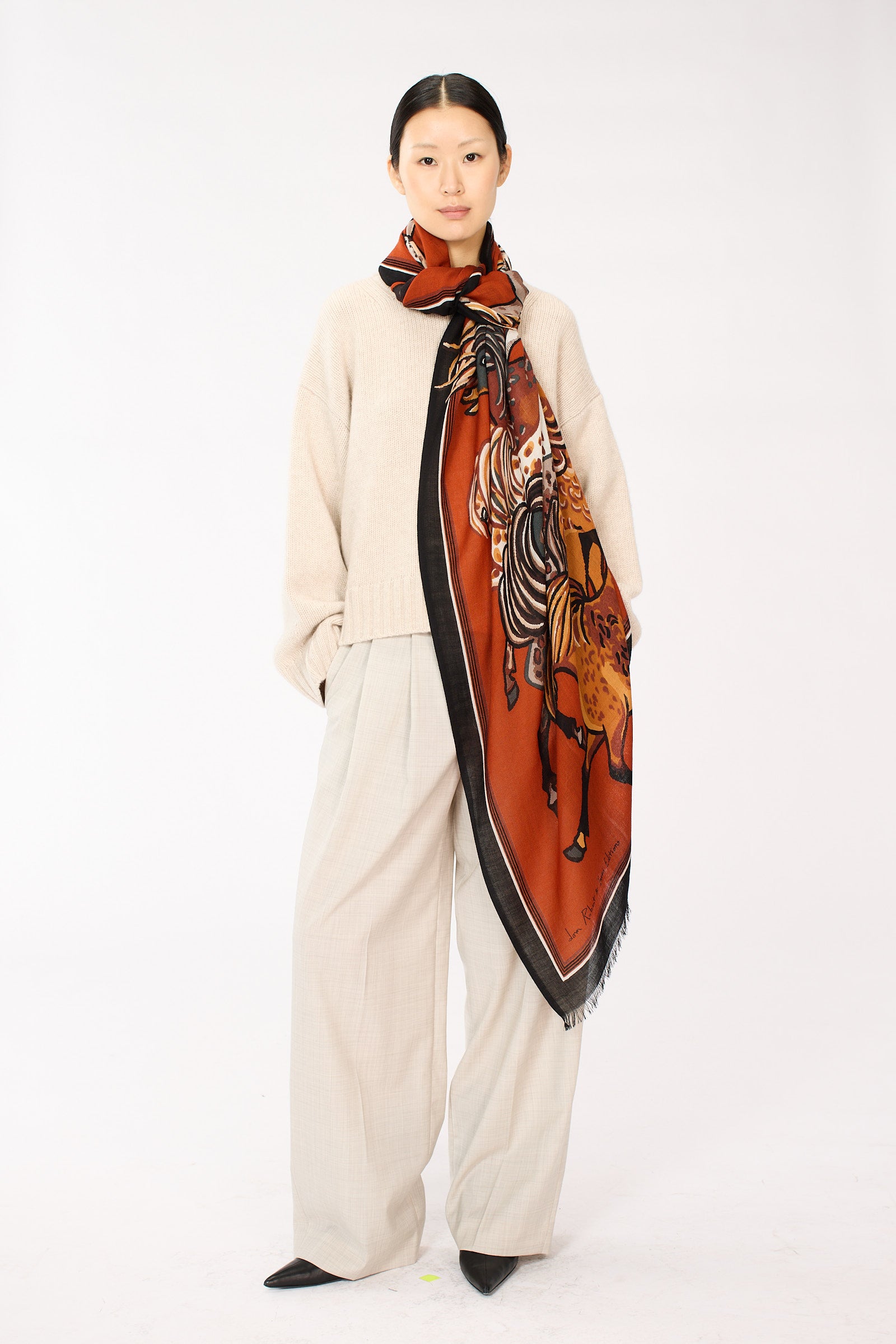 Inoui Editions Etole 80 Western Squirrel Scarf