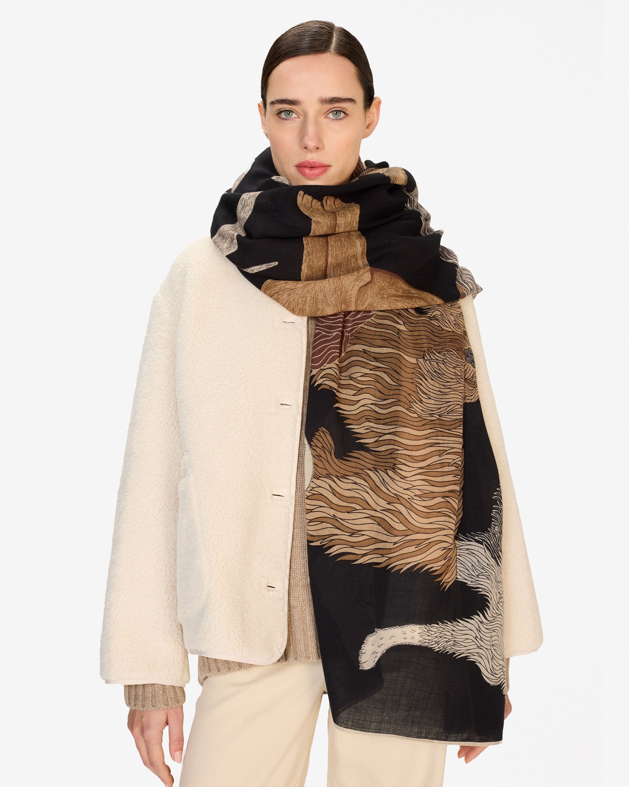 Inoui Editions Etole 100 Toutou Black/Noir Scarf