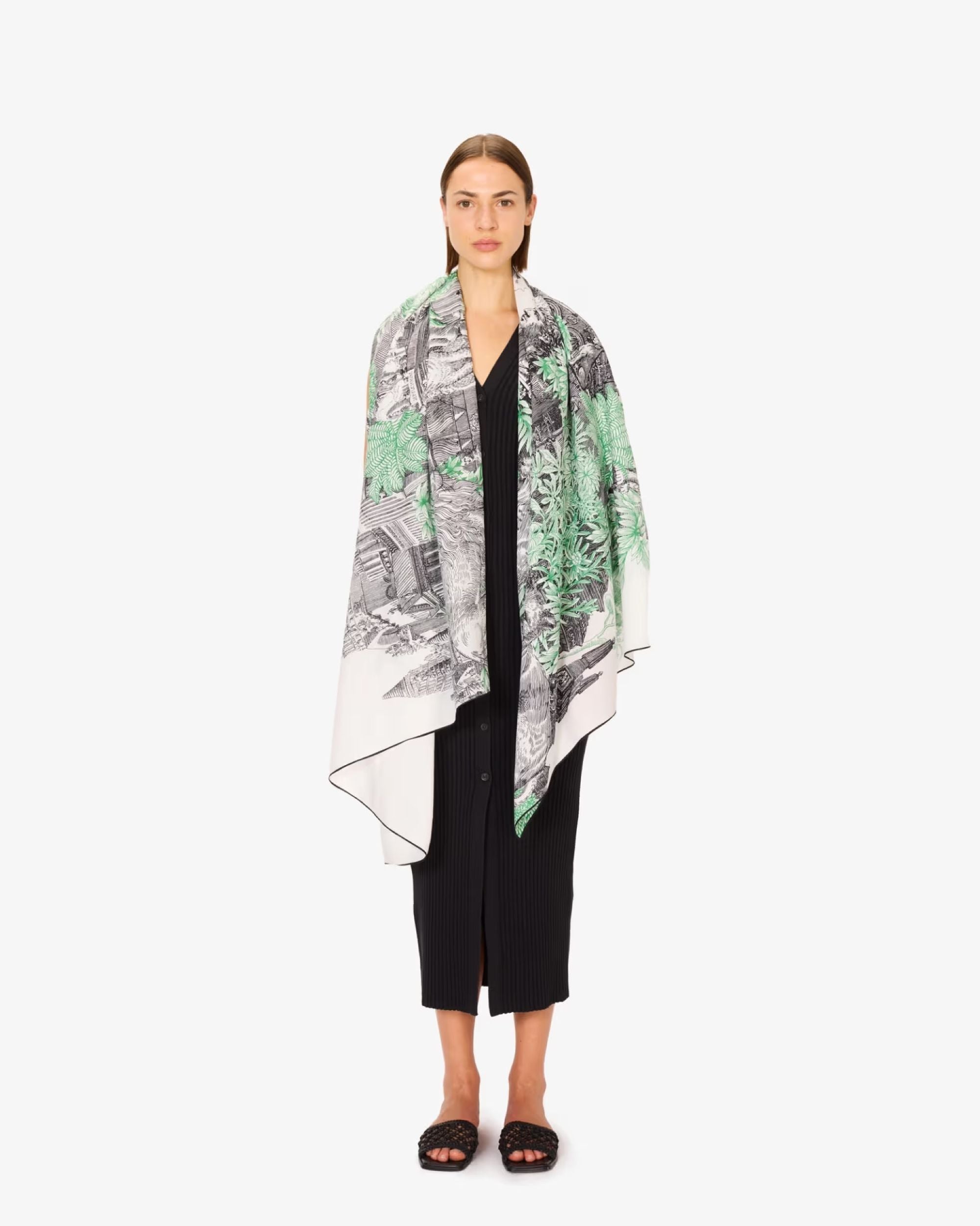 Inoui Editions Scarf 100 Piranesi Green Scarf