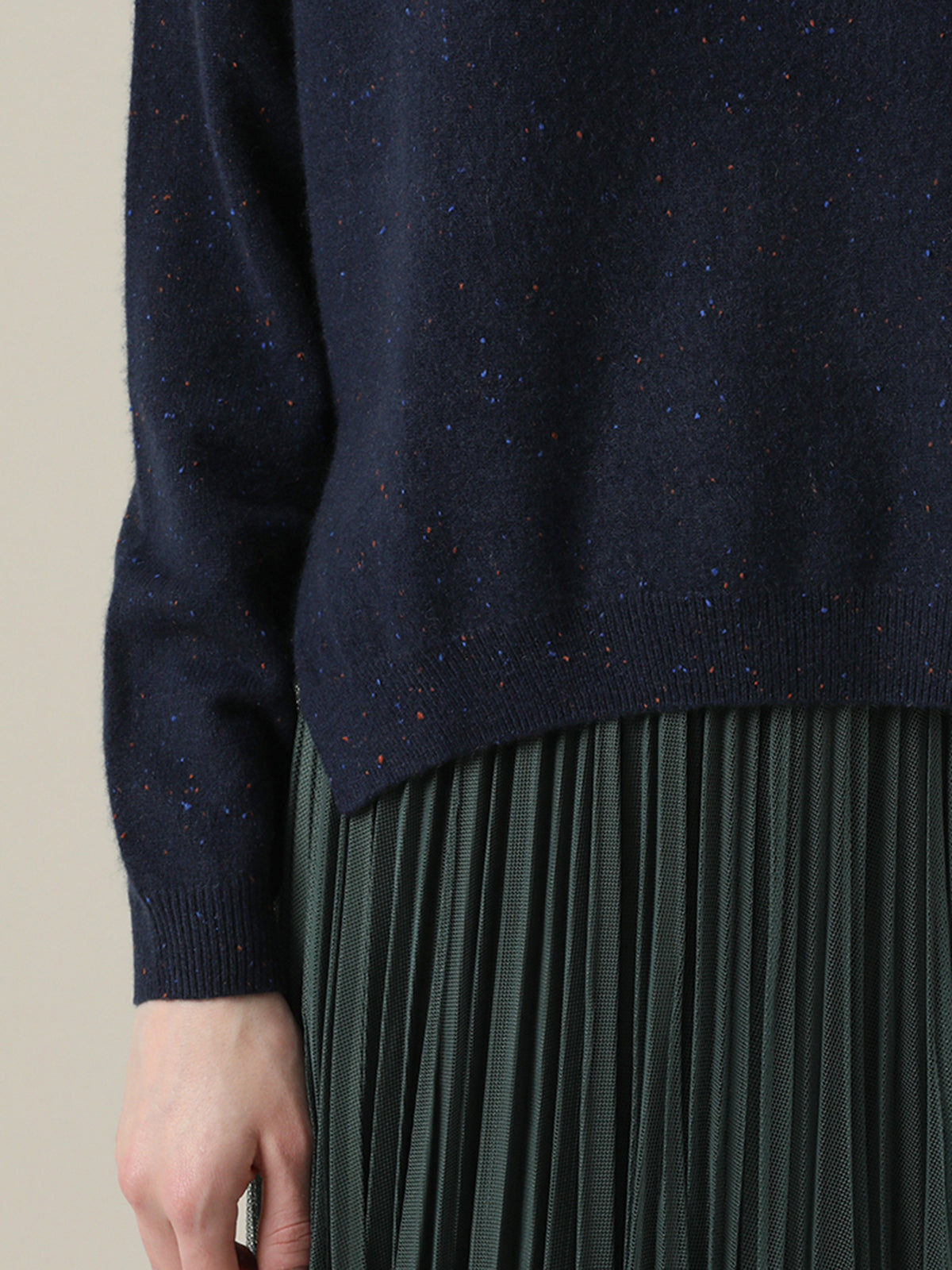 NORAH SUE 100% Cashmere Top