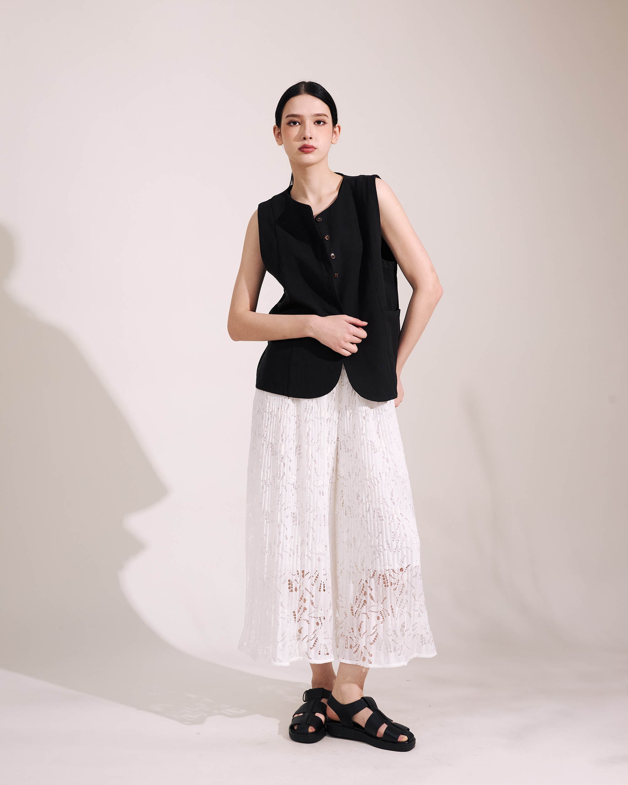 NORAH SUE Cotton Linen Vest