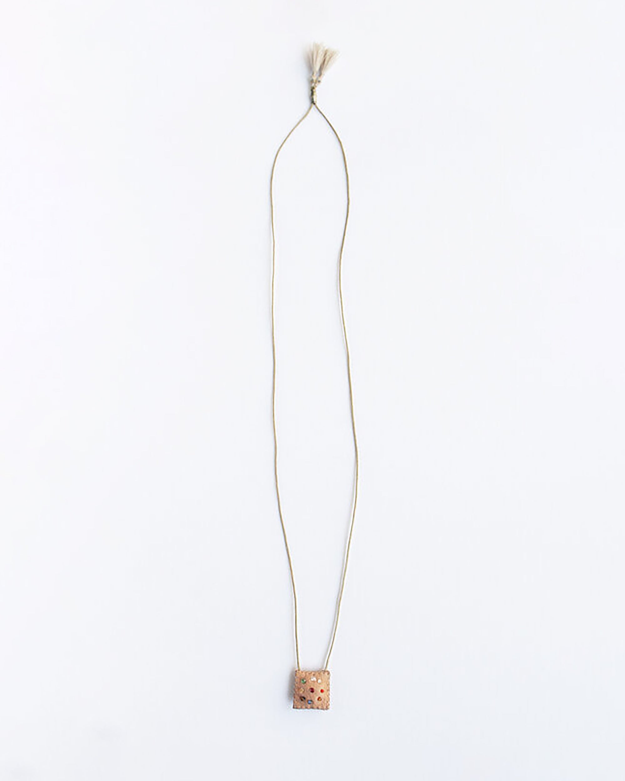 SEE REAL FLOWERS Navratna Talisman