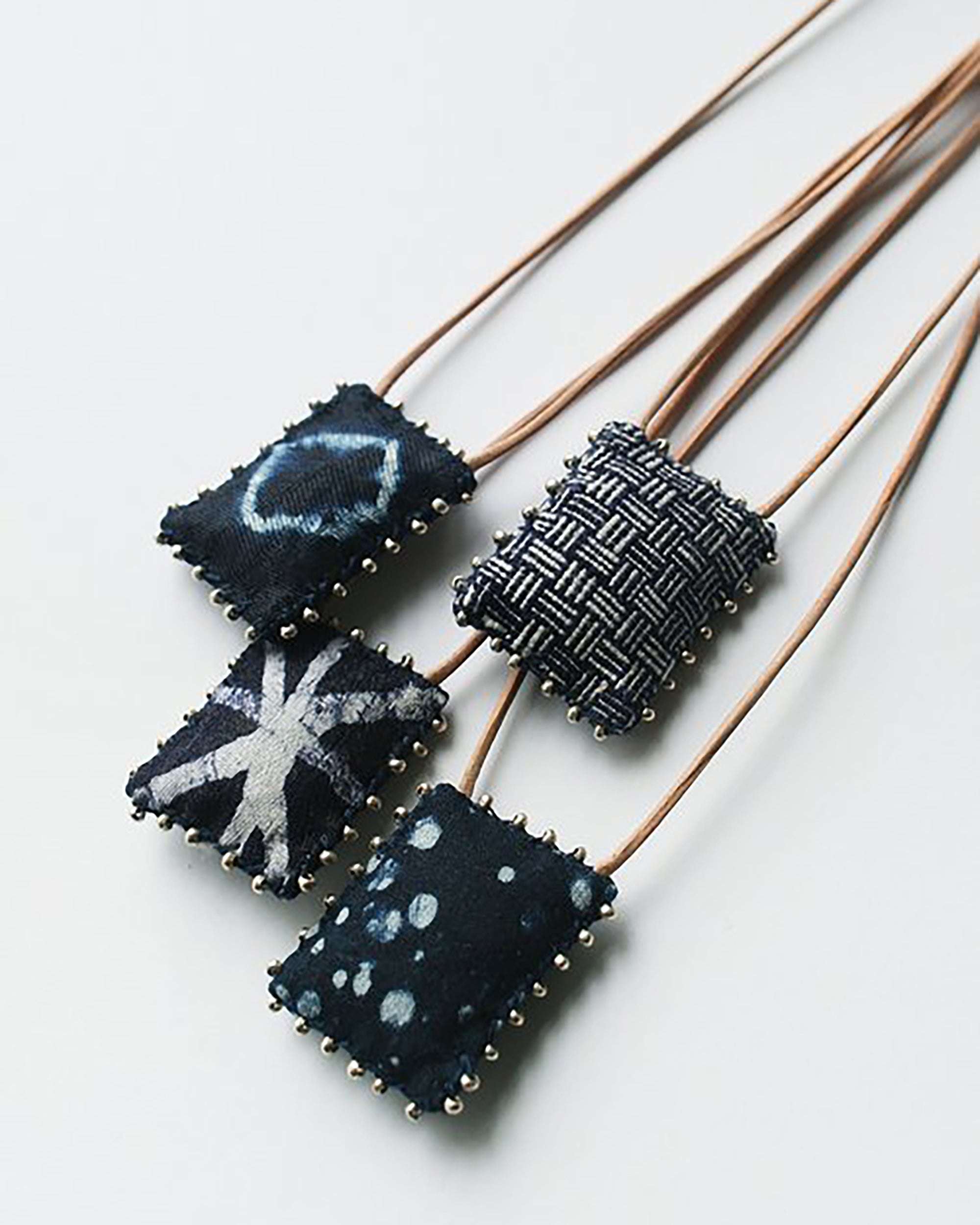 SEE REAL FLOWERS Mixed Indigo Talisman