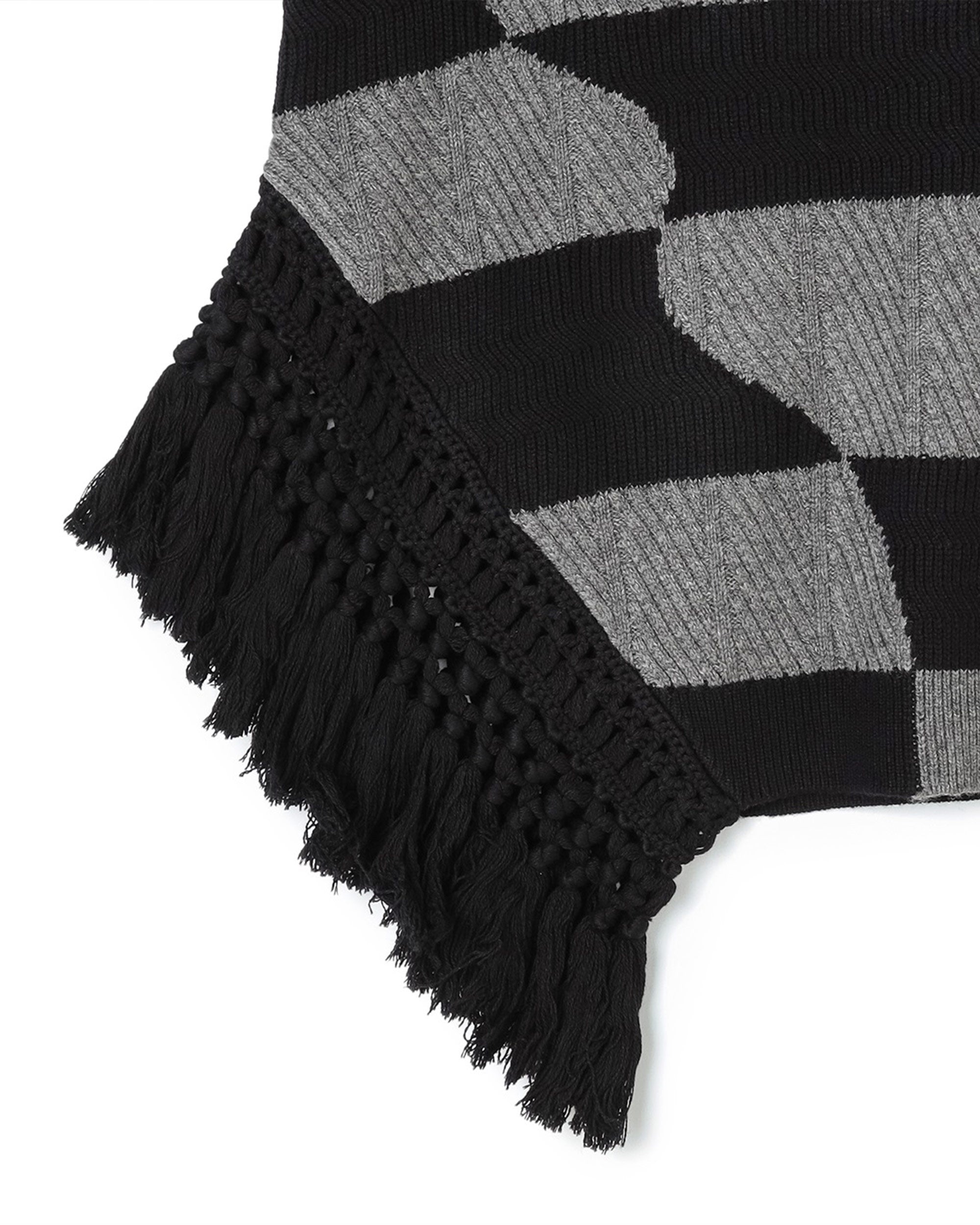 Édition de Paris Crochet Fringe Diamond Cut Knit Top