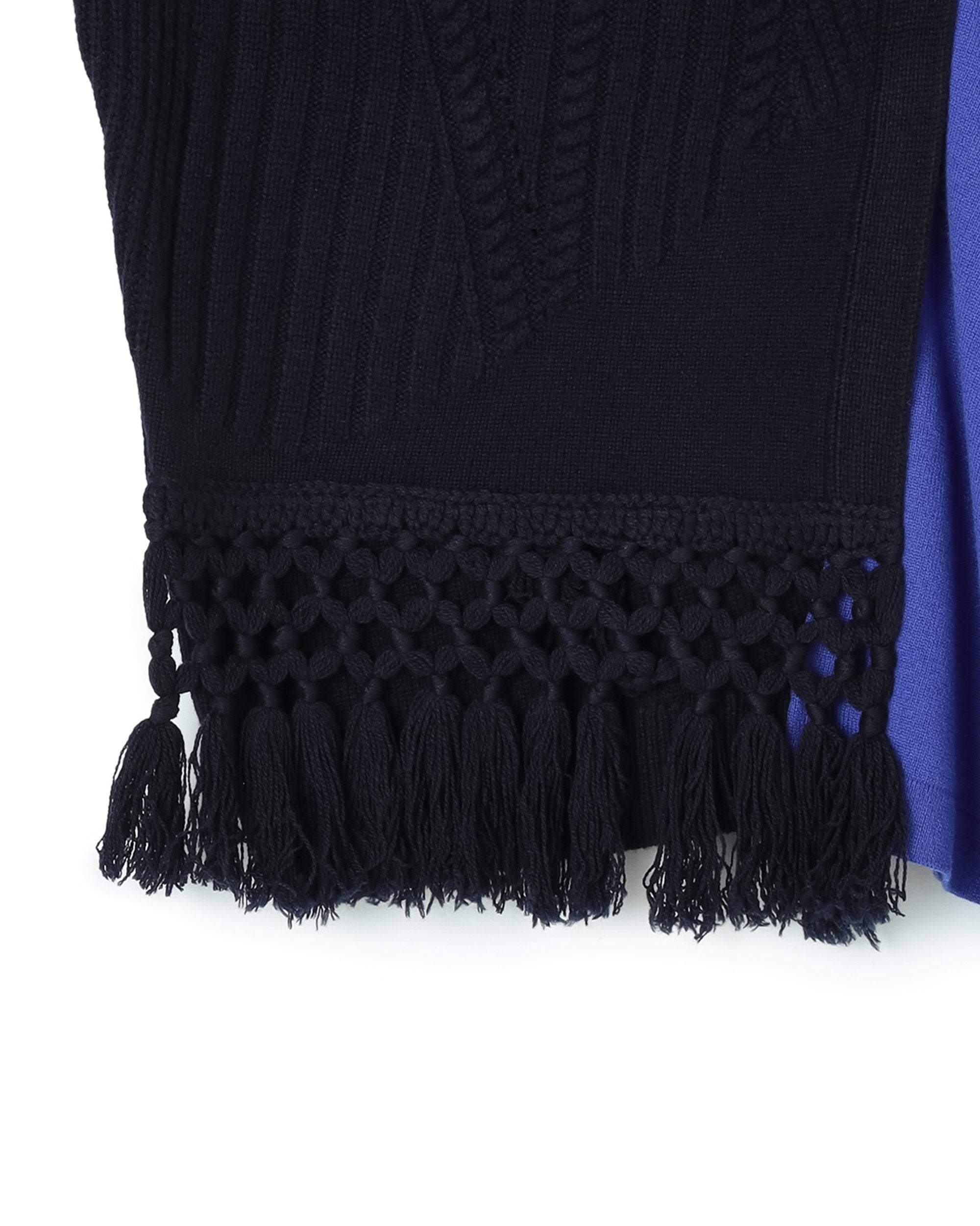 Édition de Paris Crochet Fringe Drap Side Knit Top