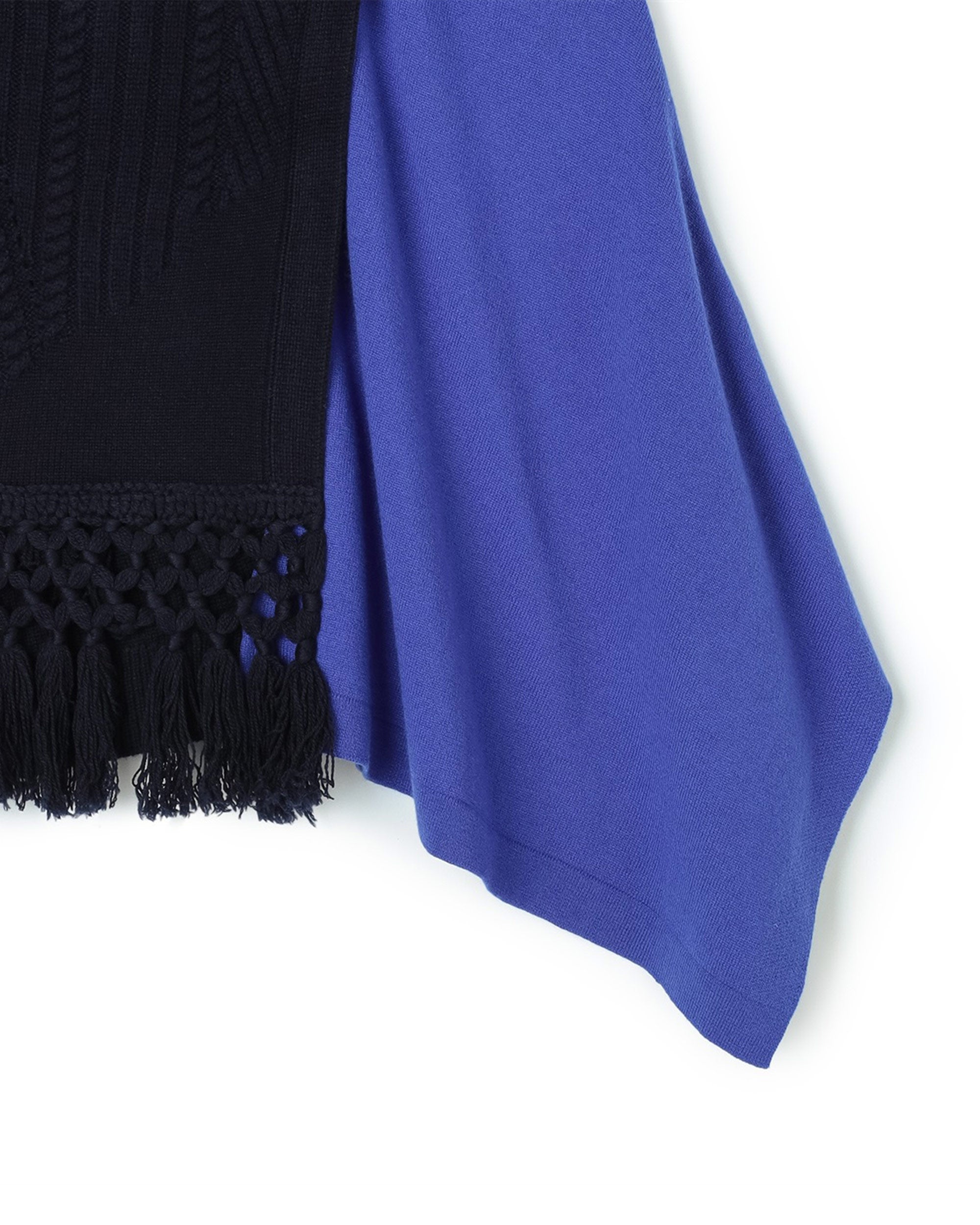 Édition de Paris Crochet Fringe Drap Side Knit Top