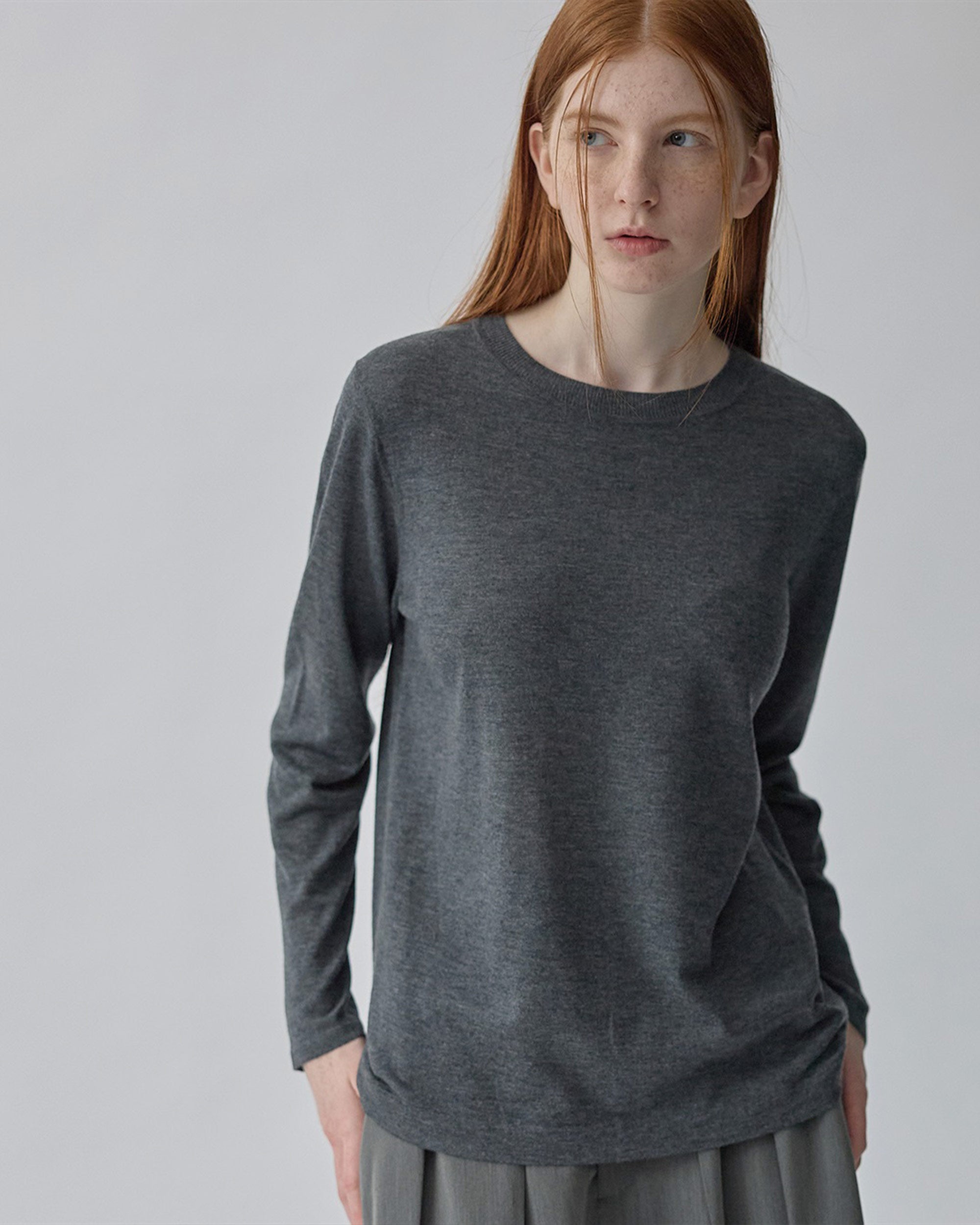 Bi-Color 2-Way Twin Set Knit Top