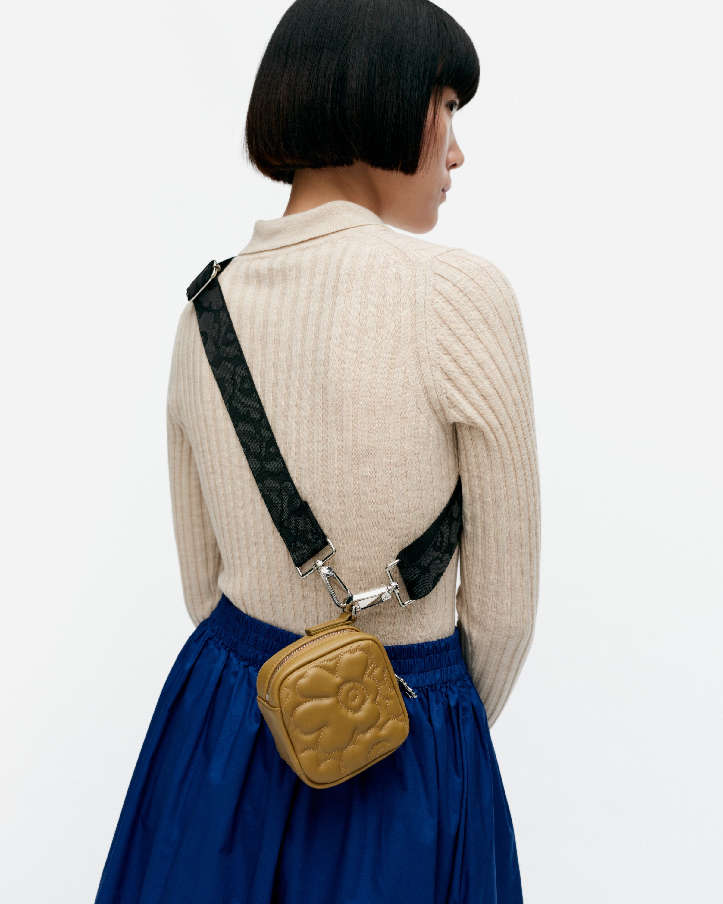 Nano Gratha Unikko Padded Shoulder Bag