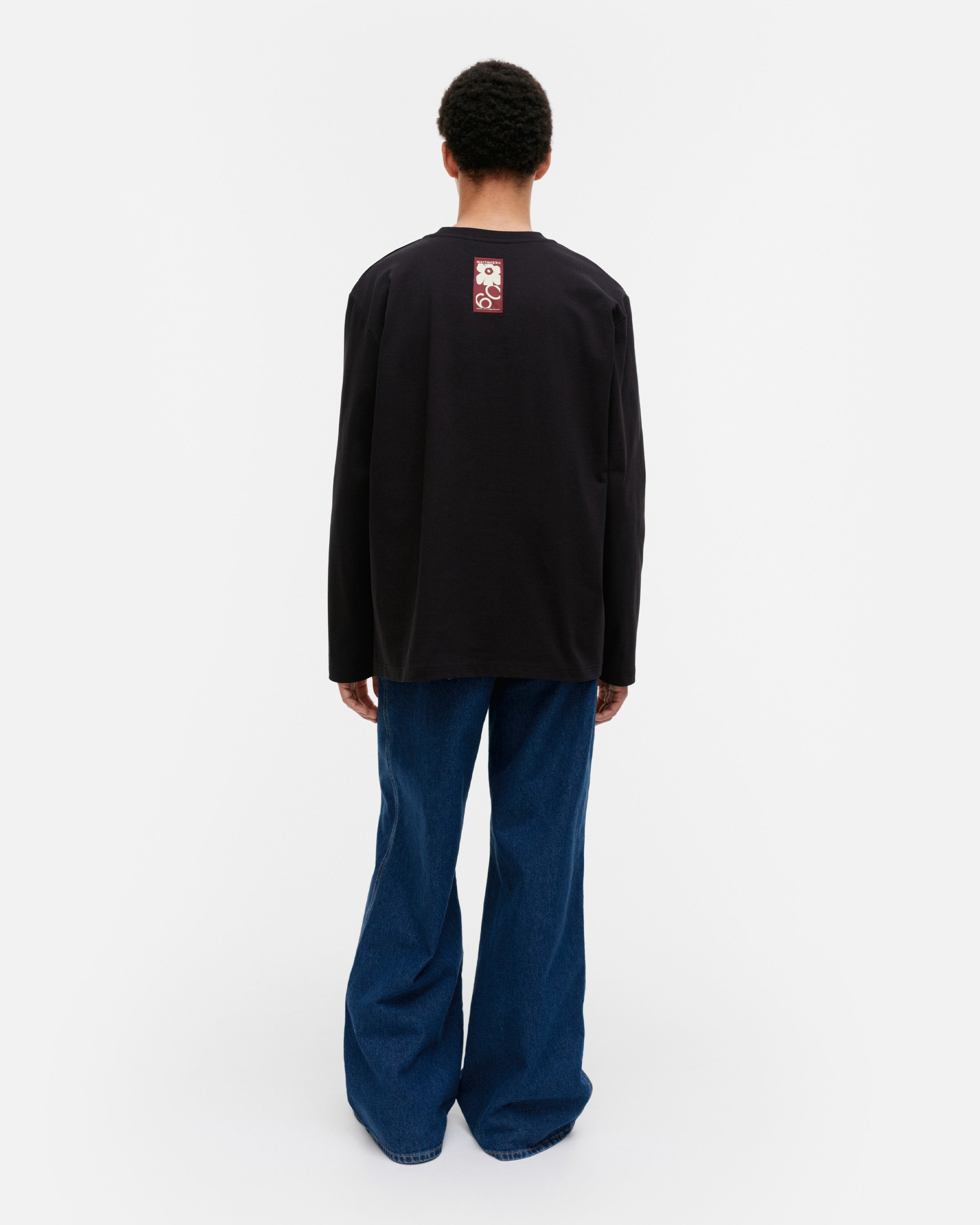 【24AW】marimekko/Biitti Unikko Tribute Placement カットソー 24AW】marimekko/Biitti Unikko Tribute Placement カットソー