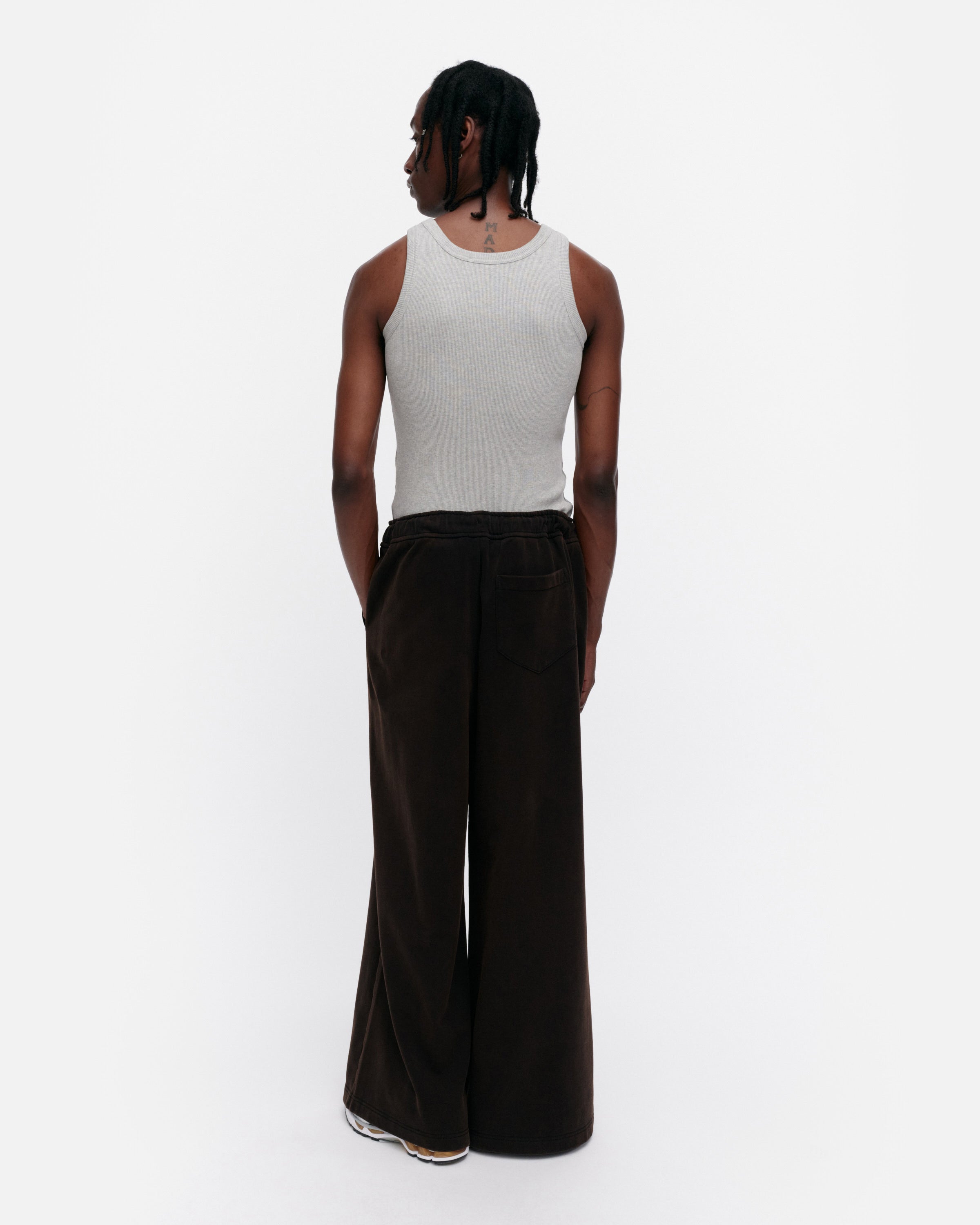 Puuska Vihkiruusu Placement Kioski Sweat Pants