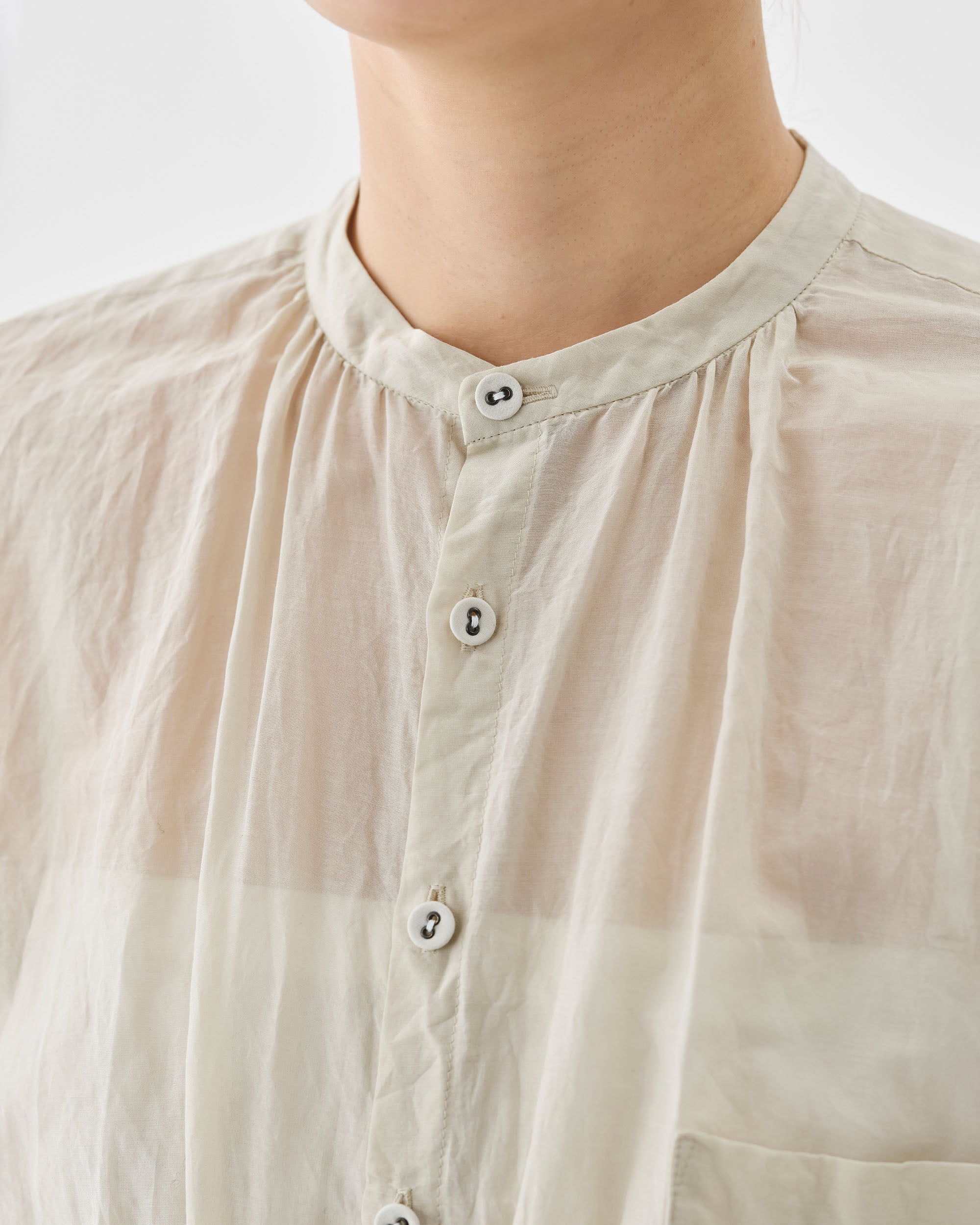 PAS DE CALAIS Botanical Dye Blouse With Front Pocket