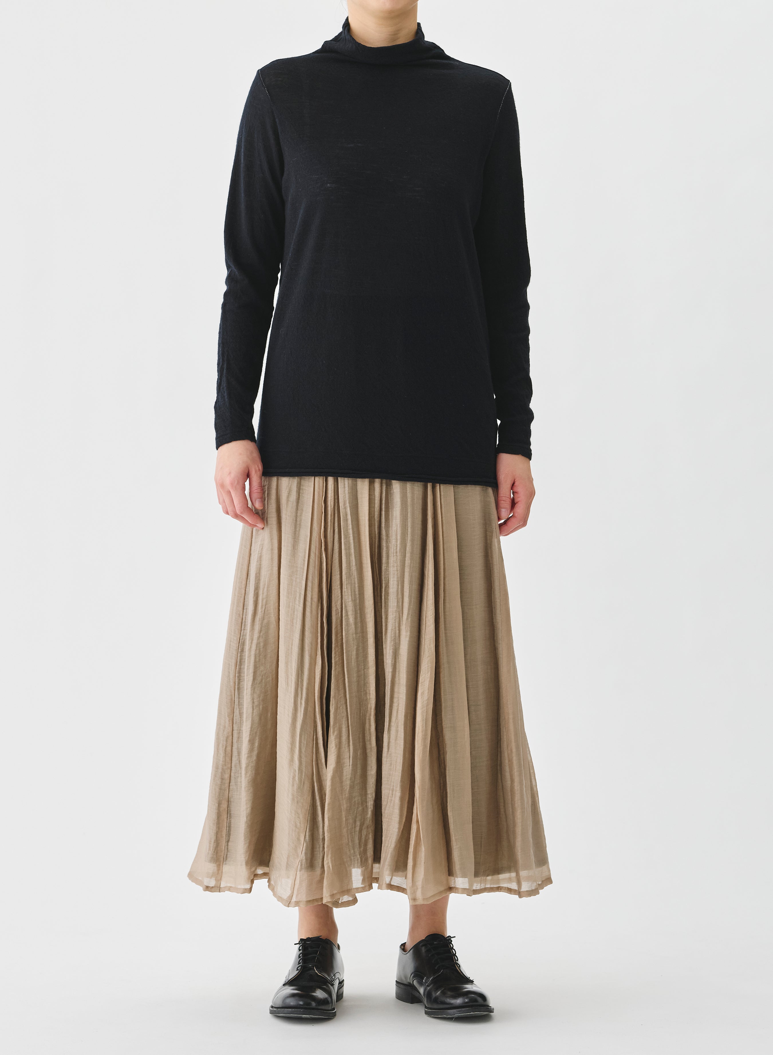 PAS DE CALAIS Crinkle Long Skirt