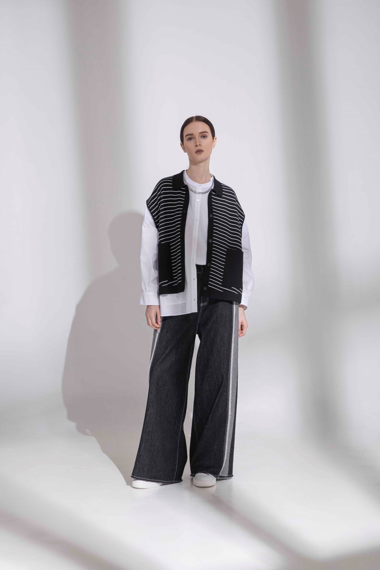 Athena Border Boxy Vest