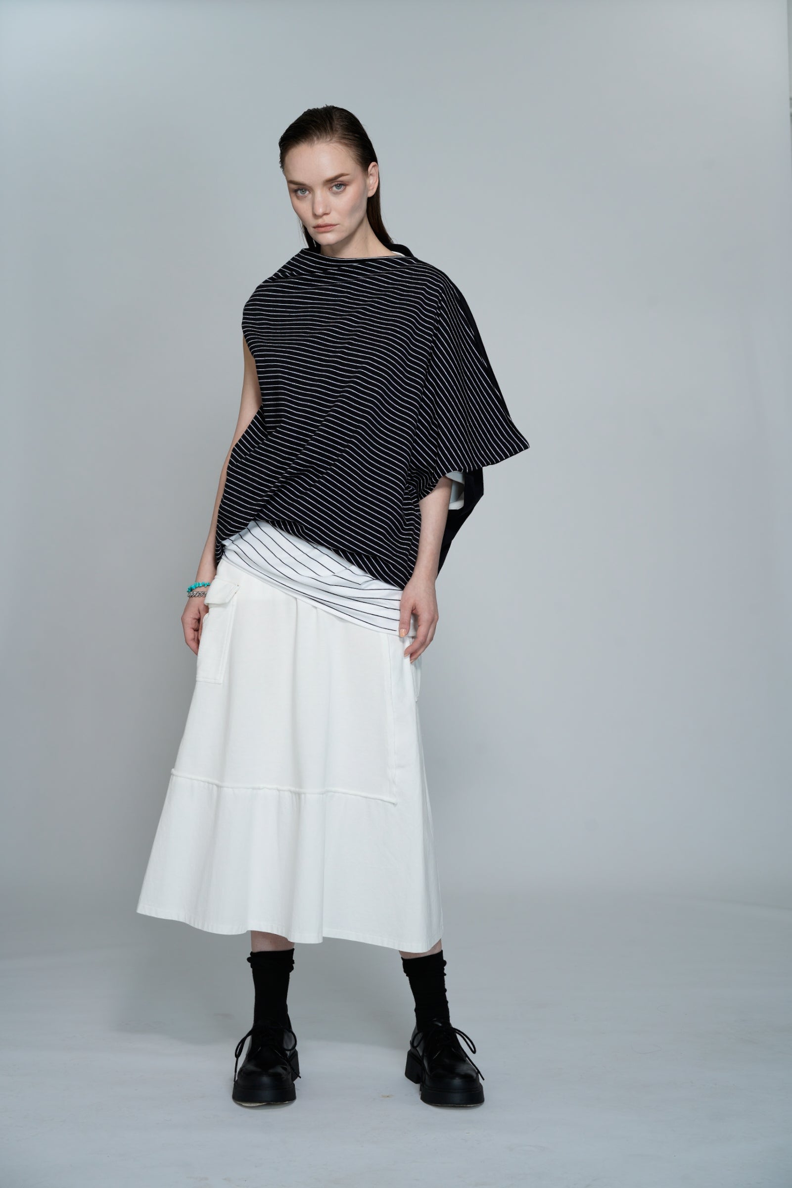 Box Cut Border Top